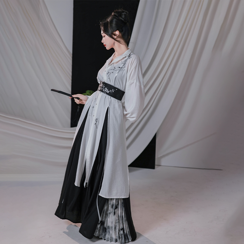 [Plum Blossom Verse 梅花词] Han-Style Set | Stand Collar Top & Wide-leg Pants | Spring & Autumn