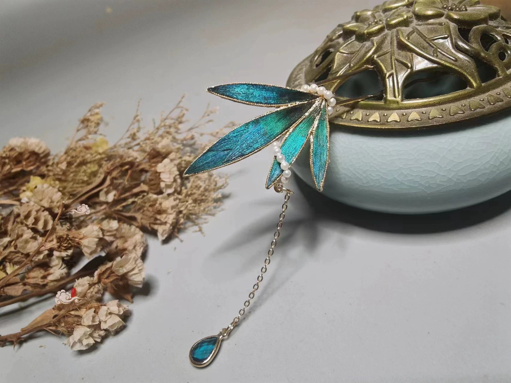 Peacock Feather Bamboo Leaf Chinese Hair Pin with Pearl